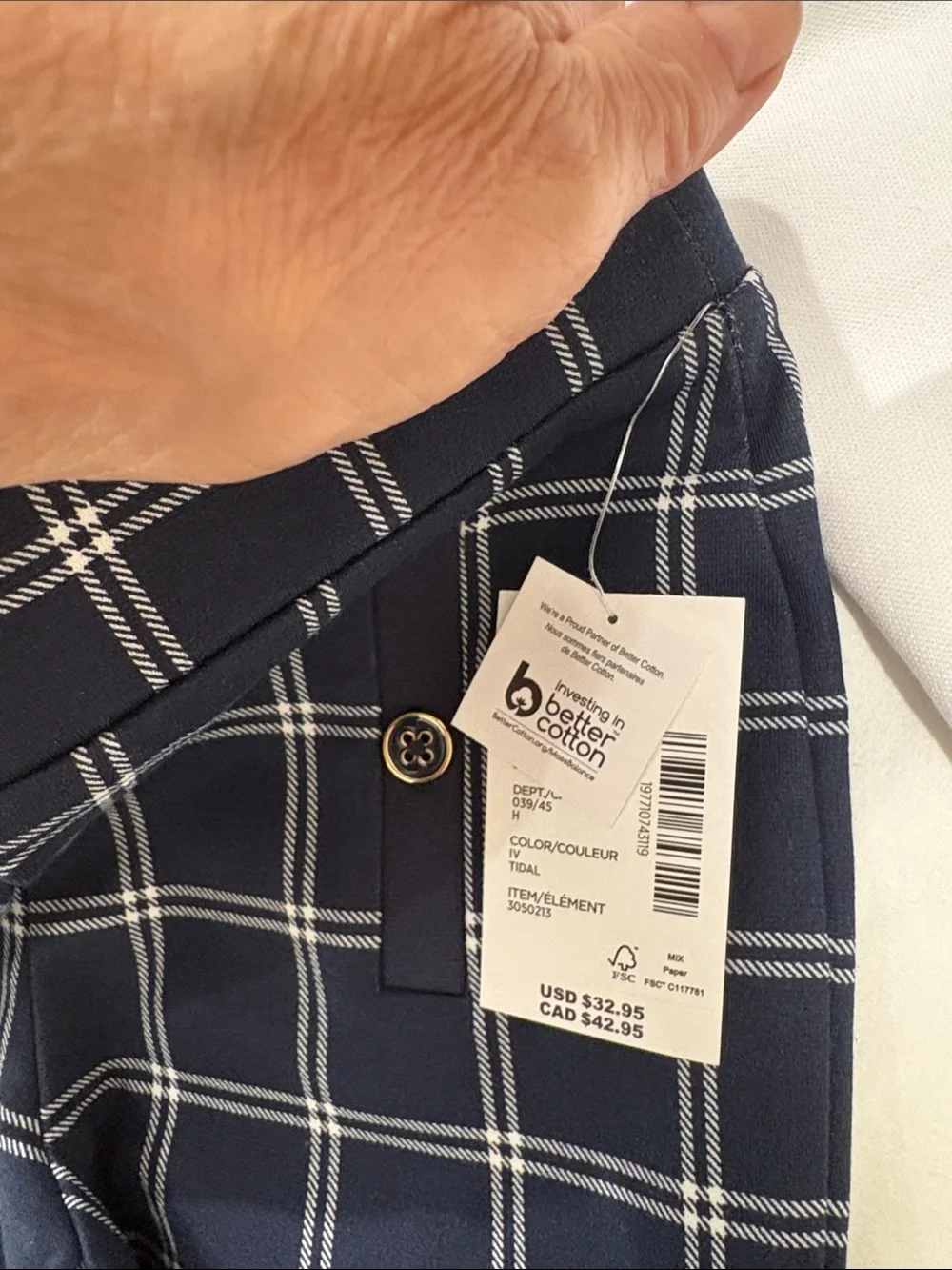 N/A navy white